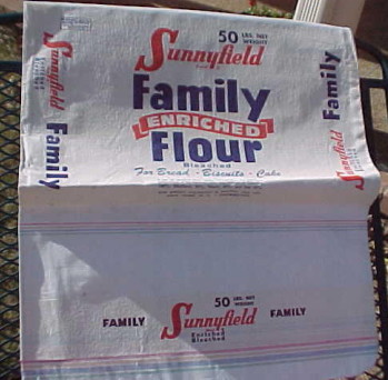 0010afloursack.jpg